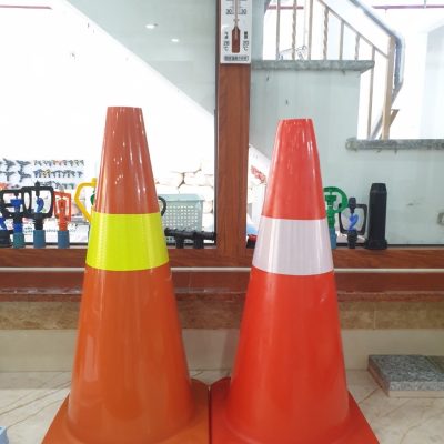 Cọc tiêu PVC 30cm, 45cm, 70cm, 90cm